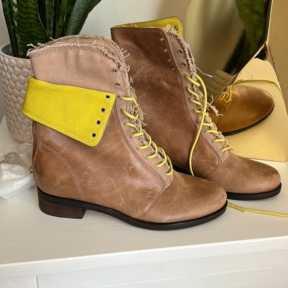 Cole Haan Boots 6